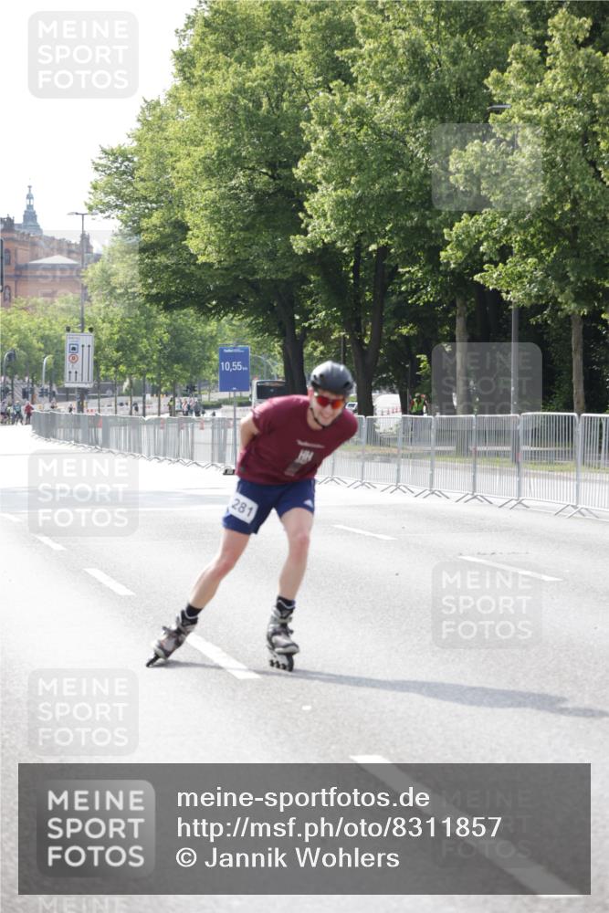 29.06.2025 - hella hamburg halbmarathon Jannik Wohlers http://msf.ph/oto/8311857 29.06.2025 08:58:59 Lombardsbrücke  meine-sportfotos.de