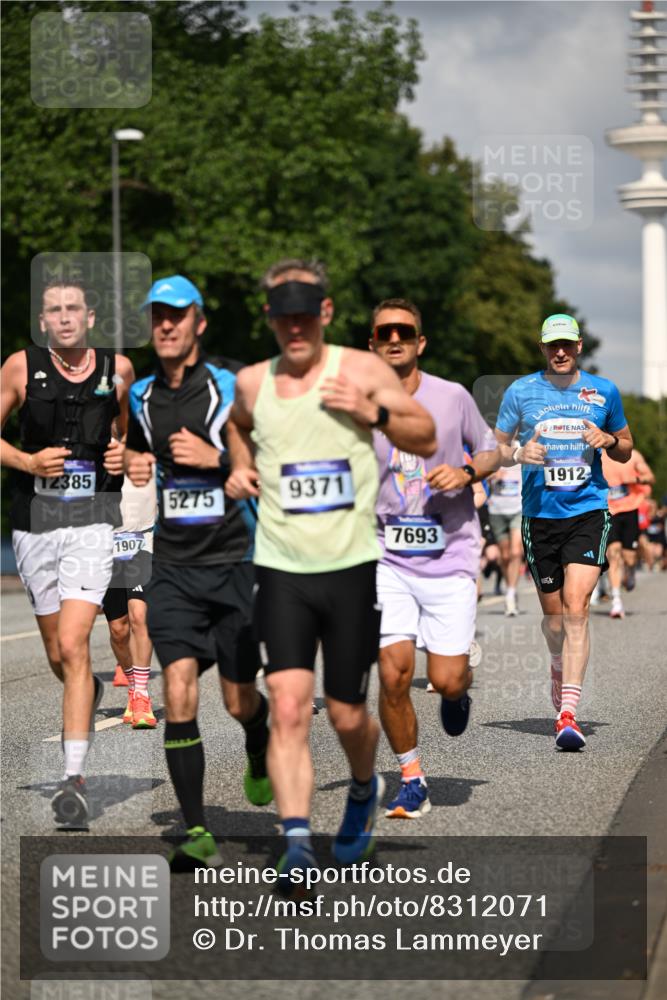 29.06.2025 - hella hamburg halbmarathon Dr. Thomas Lammeyer http://msf.ph/oto/8312071 29.06.2025 09:54:53 Kennedybrücke 1136, 1256, 1912, 1941, 1962, 2972, 3523, 3700, 3947, 4759, 4843, 4854, 4865, 4888, 5087, 5275, 5375, 5410, 6593, 6721, 6901, 7116, 7284, 7378, 7635, 7693, 8319, 8871, 9262, 9313, 9371, 9380, 9755, 9833, 9885, 10193, 10415, 10469 meine-sportfotos.de