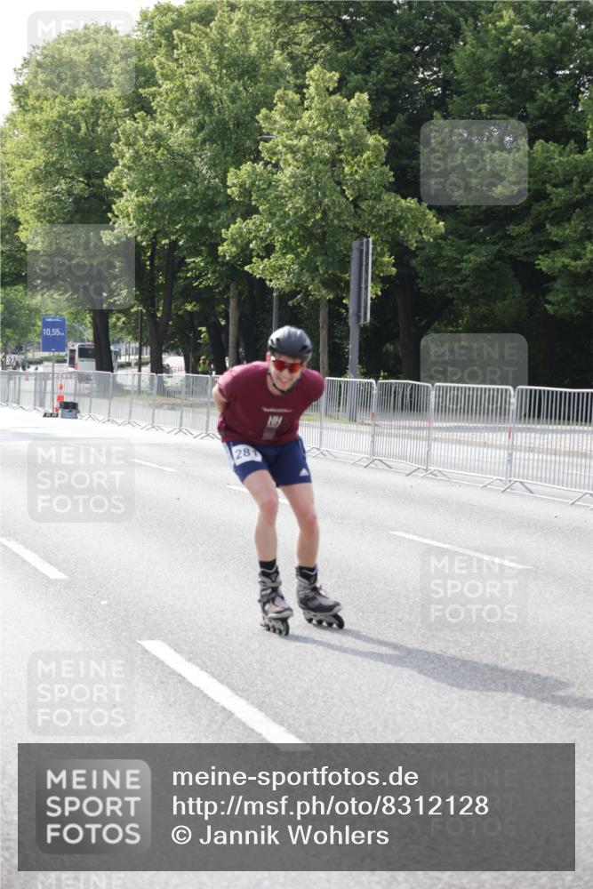 29.06.2025 - hella hamburg halbmarathon Jannik Wohlers http://msf.ph/oto/8312128 29.06.2025 08:59:00 Lombardsbrücke  meine-sportfotos.de