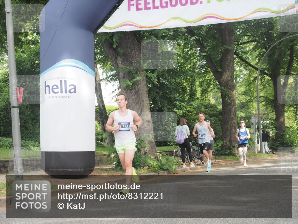 29.06.2025 - hella hamburg halbmarathon KatJ http://msf.ph/oto/8312221 29.06.2025 10:15:27 Zwischen KM18-KM19  meine-sportfotos.de