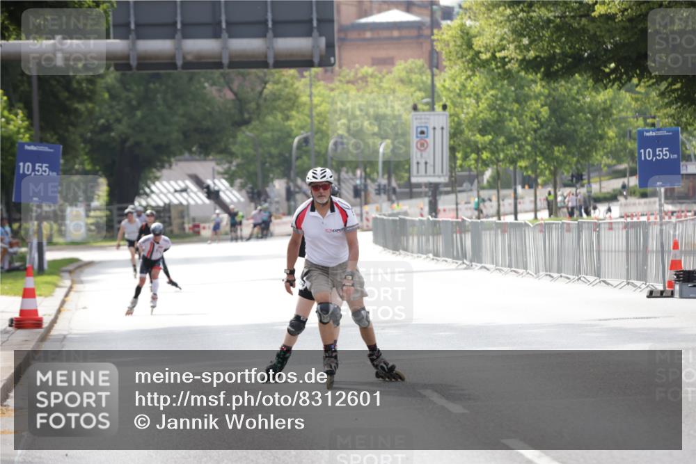 29.06.2025 - hella hamburg halbmarathon Jannik Wohlers http://msf.ph/oto/8312601 29.06.2025 08:59:05 Lombardsbrücke  meine-sportfotos.de
