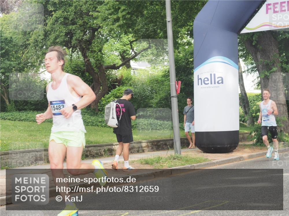 29.06.2025 - hella hamburg halbmarathon KatJ http://msf.ph/oto/8312659 29.06.2025 10:15:28 Zwischen KM18-KM19  meine-sportfotos.de