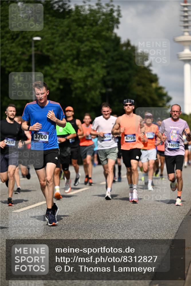 29.06.2025 - hella hamburg halbmarathon Dr. Thomas Lammeyer http://msf.ph/oto/8312827 29.06.2025 09:54:58 Kennedybrücke 1136, 1256, 1570, 1912, 1941, 2972, 3523, 3700, 3947, 4759, 4843, 4854, 4865, 4999, 5275, 5375, 5410, 6593, 7105, 7363, 7378, 7693, 7962, 8871, 9262, 9371, 9380, 9755, 9833, 9885, 10193, 10375, 10415, 10469, 11417 meine-sportfotos.de