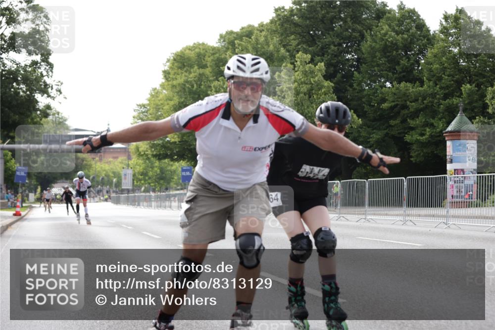 29.06.2025 - hella hamburg halbmarathon Jannik Wohlers http://msf.ph/oto/8313129 29.06.2025 08:59:10 Lombardsbrücke  meine-sportfotos.de