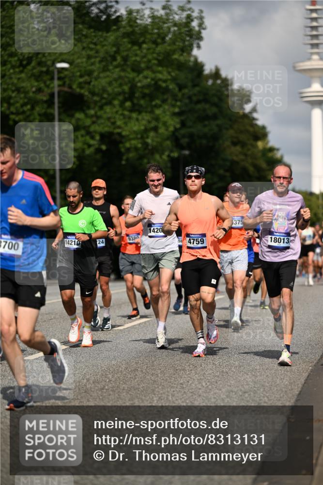 29.06.2025 - hella hamburg halbmarathon Dr. Thomas Lammeyer http://msf.ph/oto/8313131 29.06.2025 09:54:59 Kennedybrücke 1136, 1256, 1570, 1903, 1912, 1941, 2972, 3523, 3700, 3947, 4759, 4843, 4854, 4865, 4999, 5275, 5375, 5410, 6593, 7105, 7363, 7378, 7693, 7962, 8346, 8871, 9262, 9364, 9371, 9380, 9755, 9833, 9885, 10193, 10375, 10415, 10469, 11417 meine-sportfotos.de