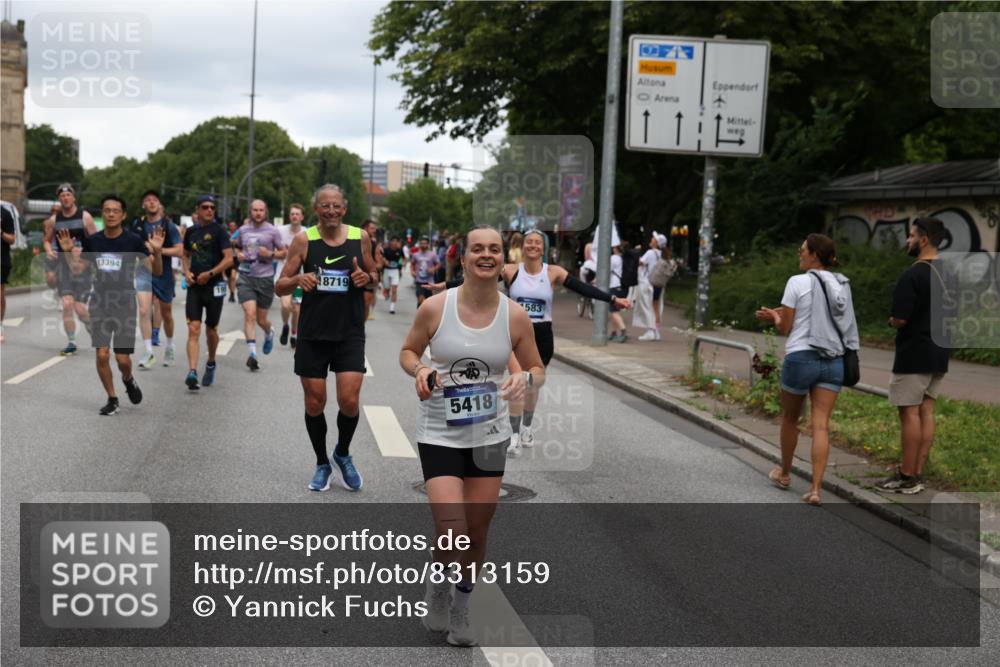 29.06.2025 - hella hamburg halbmarathon Yannick Fuchs http://msf.ph/oto/8313159 29.06.2025 10:50:41 20KM 1485, 1583, 1955, 2034, 2741, 3413, 3435, 3836, 4152, 4940, 5033, 5418, 5492, 5570, 6399, 6416, 6835, 7716, 8393, 8542, 8652, 8669, 8825, 9488, 9727, 9820, 9884, 9907, 9934, 10133, 10212, 11083, 11212, 11612, 12014, 12348, 12440, 12523, 12590, 12712, 13394, 13666, 13750, 14139, 14408, 14588, 14678, 15097, 15407, 15431, 15695, 15712, 16113, 16121, 16257, 16261, 16470, 16634, 16679, 17268, 17617, 18208, 18652, 18719, 18899, 19091, 19184 meine-sportfotos.de