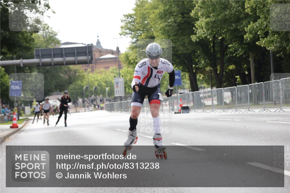 29.06.2025 - hella hamburg halbmarathon Jannik Wohlers http://msf.ph/oto/8313238 29.06.2025 08:59:13 Lombardsbrücke  meine-sportfotos.de