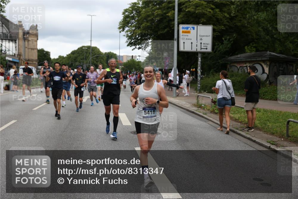 29.06.2025 - hella hamburg halbmarathon Yannick Fuchs http://msf.ph/oto/8313347 29.06.2025 10:50:41 20KM 1485, 1583, 1955, 2034, 2741, 3413, 3435, 3836, 4152, 4940, 5033, 5418, 5492, 5570, 6399, 6416, 6835, 7716, 8393, 8542, 8652, 8669, 8825, 9488, 9727, 9820, 9884, 9907, 9934, 10133, 10212, 11083, 11212, 11612, 12014, 12348, 12440, 12523, 12590, 12712, 13394, 13666, 13750, 14139, 14408, 14588, 14678, 15097, 15407, 15431, 15695, 15712, 16113, 16121, 16257, 16261, 16470, 16634, 16679, 17268, 17617, 18208, 18652, 18719, 18899, 19091, 19184 meine-sportfotos.de