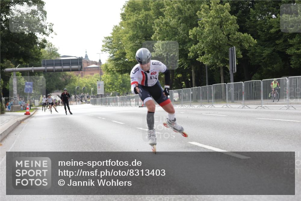 29.06.2025 - hella hamburg halbmarathon Jannik Wohlers http://msf.ph/oto/8313403 29.06.2025 08:59:13 Lombardsbrücke  meine-sportfotos.de