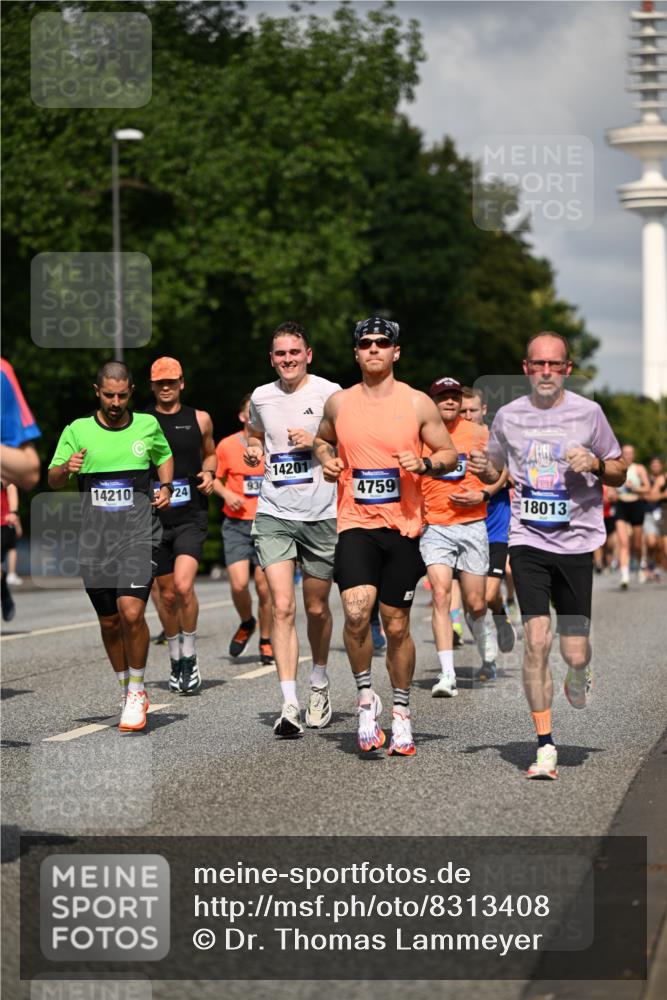 29.06.2025 - hella hamburg halbmarathon Dr. Thomas Lammeyer http://msf.ph/oto/8313408 29.06.2025 09:54:59 Kennedybrücke 1136, 1256, 1570, 1903, 1912, 1941, 2972, 3523, 3700, 3947, 4759, 4843, 4854, 4865, 4999, 5275, 5375, 5410, 6593, 7105, 7363, 7378, 7693, 7962, 8346, 8871, 9262, 9364, 9371, 9380, 9755, 9833, 9885, 10193, 10375, 10415, 10469, 11417 meine-sportfotos.de