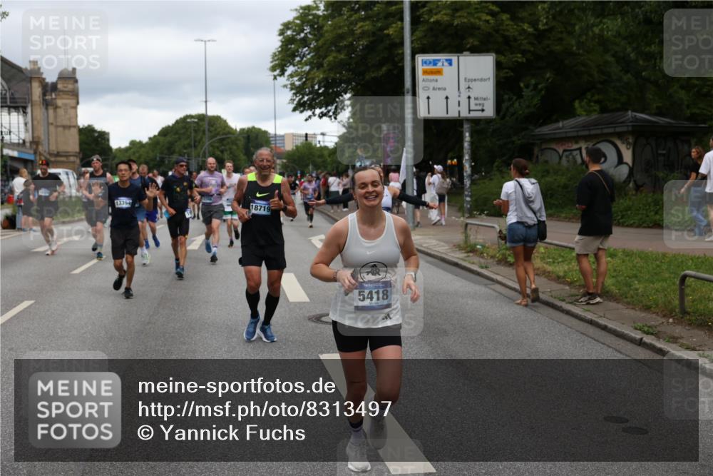 29.06.2025 - hella hamburg halbmarathon Yannick Fuchs http://msf.ph/oto/8313497 29.06.2025 10:50:41 20KM 1485, 1583, 1955, 2034, 2741, 3413, 3435, 3836, 4152, 4940, 5033, 5418, 5492, 5570, 6399, 6416, 6835, 7716, 8393, 8542, 8652, 8669, 8825, 9488, 9727, 9820, 9884, 9907, 9934, 10133, 10212, 11083, 11212, 11612, 12014, 12348, 12440, 12523, 12590, 12712, 13394, 13666, 13750, 14139, 14408, 14588, 14678, 15097, 15407, 15431, 15695, 15712, 16113, 16121, 16257, 16261, 16470, 16634, 16679, 17268, 17617, 18208, 18652, 18719, 18899, 19091, 19184 meine-sportfotos.de