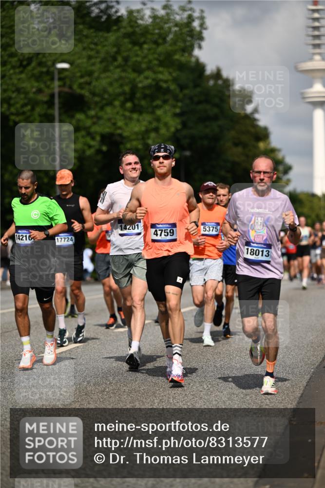29.06.2025 - hella hamburg halbmarathon Dr. Thomas Lammeyer http://msf.ph/oto/8313577 29.06.2025 09:54:59 Kennedybrücke 1136, 1256, 1570, 1903, 1912, 1941, 2972, 3523, 3700, 3947, 4759, 4843, 4854, 4865, 4999, 5275, 5375, 5410, 6593, 7105, 7363, 7378, 7693, 7962, 8346, 8871, 9262, 9364, 9371, 9380, 9755, 9833, 9885, 10193, 10375, 10415, 10469, 11417 meine-sportfotos.de