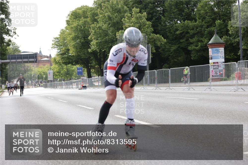 29.06.2025 - hella hamburg halbmarathon Jannik Wohlers http://msf.ph/oto/8313595 29.06.2025 08:59:14 Lombardsbrücke  meine-sportfotos.de