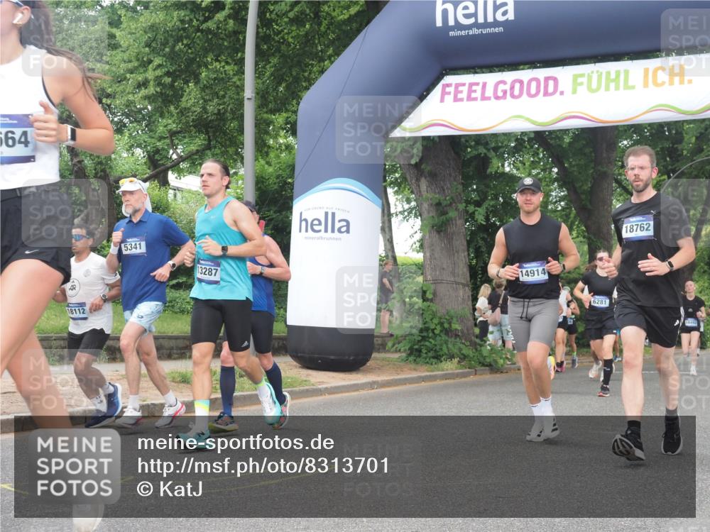 29.06.2025 - hella hamburg halbmarathon KatJ http://msf.ph/oto/8313701 29.06.2025 10:44:59 Zwischen KM18-KM19 1595, 2282, 2907, 3251, 4088, 5277, 5341, 6104, 6281, 6302 meine-sportfotos.de