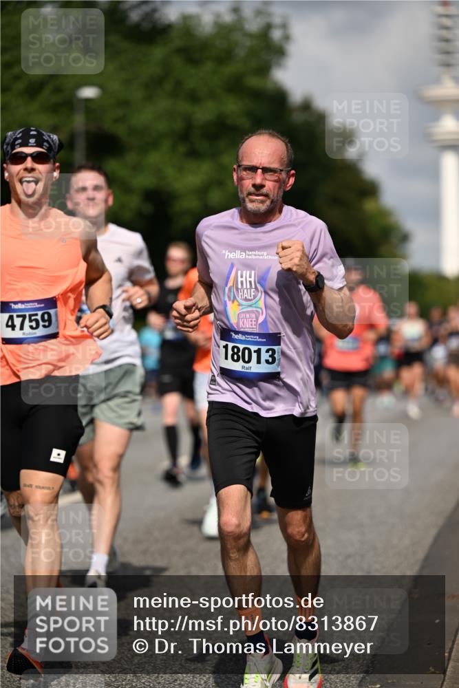 29.06.2025 - hella hamburg halbmarathon Dr. Thomas Lammeyer http://msf.ph/oto/8313867 29.06.2025 09:55:01 Kennedybrücke 1136, 1570, 1903, 1912, 1920, 1941, 2972, 3523, 3700, 3947, 4759, 4843, 4854, 4865, 4999, 5275, 5375, 5410, 6593, 7105, 7363, 7378, 7693, 7962, 8346, 8871, 9114, 9262, 9364, 9371, 9380, 9755, 9833, 9885, 10193, 10375, 10415, 10669, 11417 meine-sportfotos.de