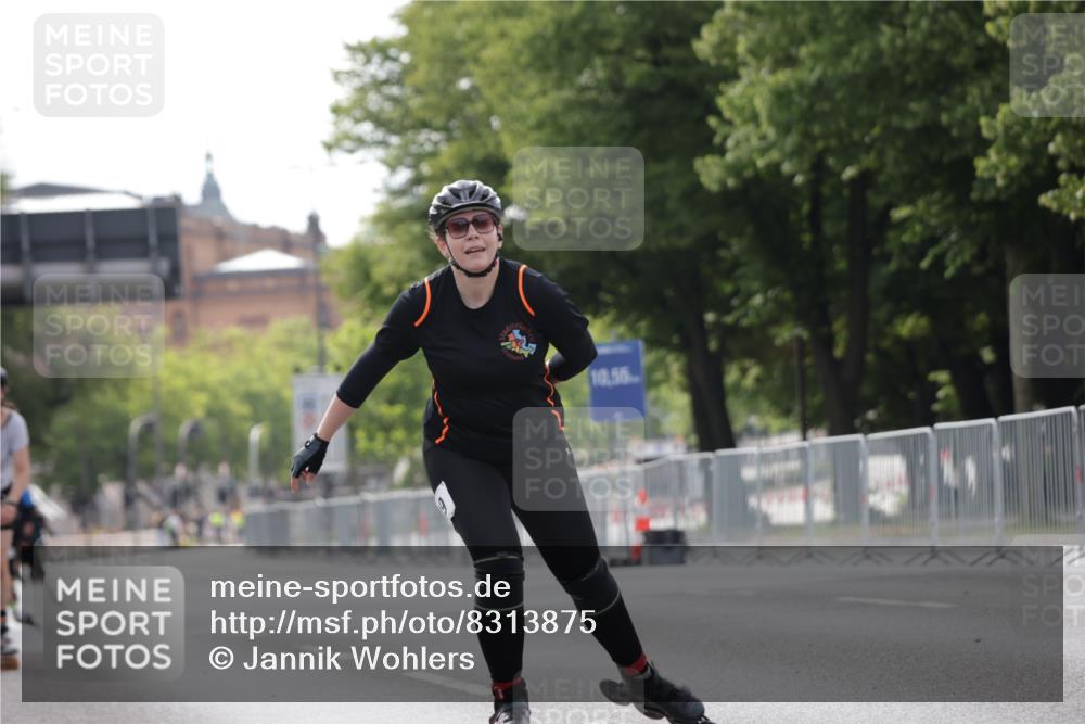 29.06.2025 - hella hamburg halbmarathon Jannik Wohlers http://msf.ph/oto/8313875 29.06.2025 08:59:19 Lombardsbrücke  meine-sportfotos.de