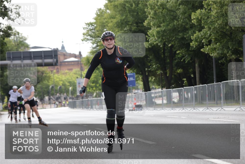 29.06.2025 - hella hamburg halbmarathon Jannik Wohlers http://msf.ph/oto/8313971 29.06.2025 08:59:20 Lombardsbrücke  meine-sportfotos.de