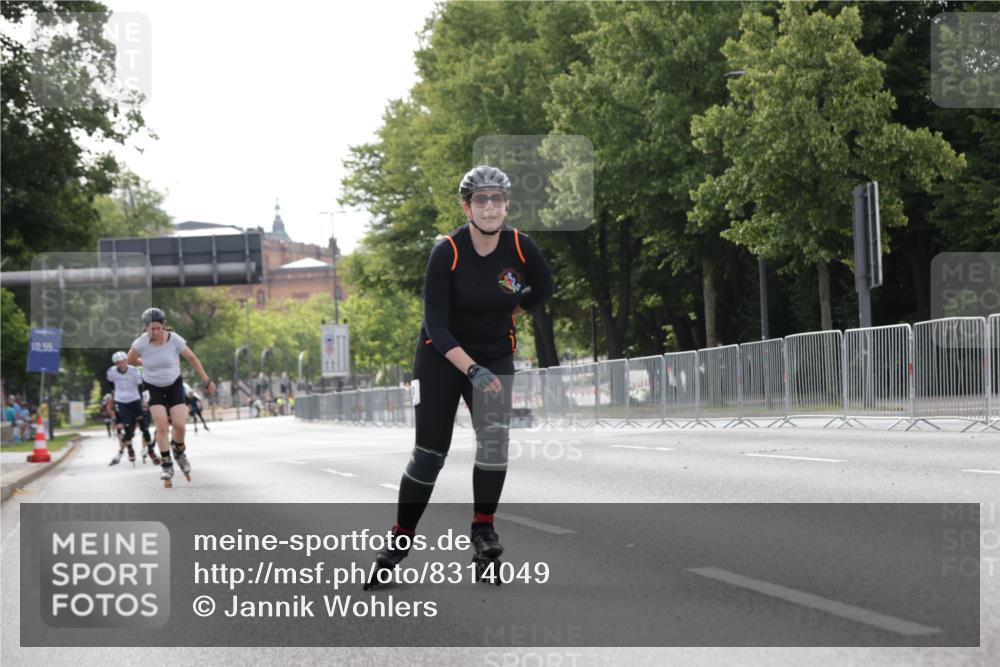 29.06.2025 - hella hamburg halbmarathon Jannik Wohlers http://msf.ph/oto/8314049 29.06.2025 08:59:20 Lombardsbrücke  meine-sportfotos.de