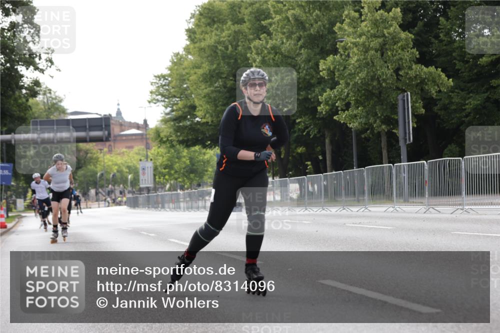 29.06.2025 - hella hamburg halbmarathon Jannik Wohlers http://msf.ph/oto/8314096 29.06.2025 08:59:20 Lombardsbrücke  meine-sportfotos.de
