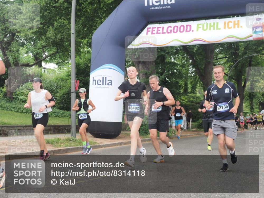 29.06.2025 - hella hamburg halbmarathon KatJ http://msf.ph/oto/8314118 29.06.2025 10:45:03 Zwischen KM18-KM19 1595, 2606, 3251, 4088, 5277, 5341, 6281, 6302 meine-sportfotos.de