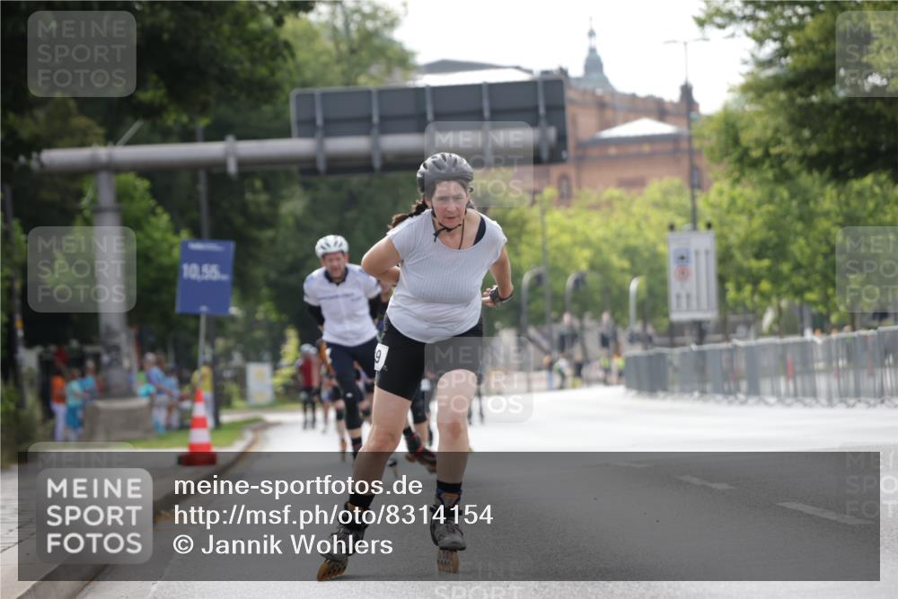 29.06.2025 - hella hamburg halbmarathon Jannik Wohlers http://msf.ph/oto/8314154 29.06.2025 08:59:22 Lombardsbrücke  meine-sportfotos.de