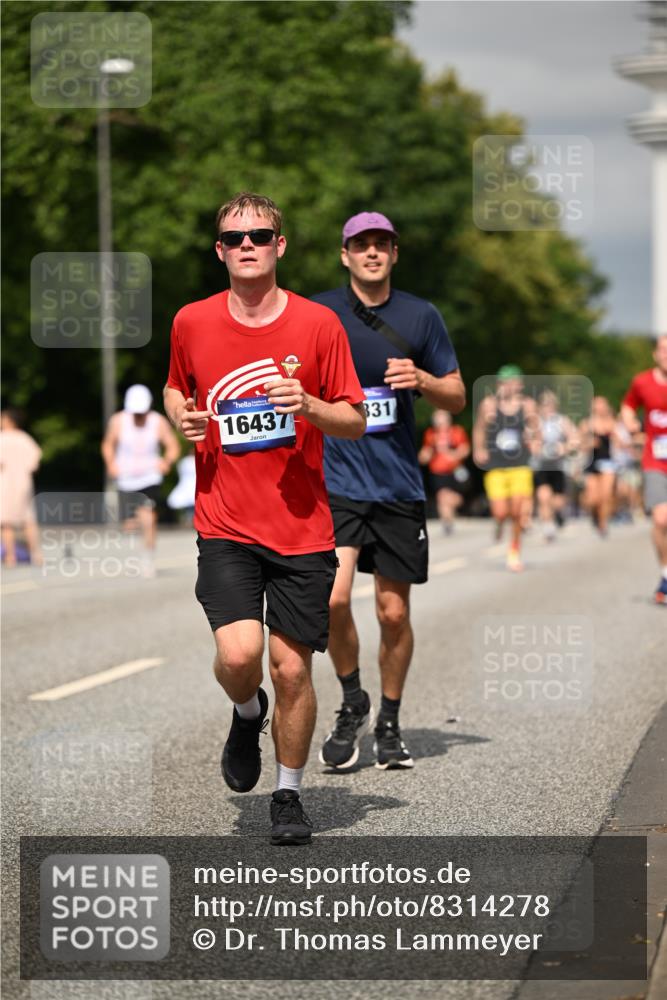 29.06.2025 - hella hamburg halbmarathon Dr. Thomas Lammeyer http://msf.ph/oto/8314278 29.06.2025 10:17:12 Kennedybrücke 1007, 1328, 1859, 2961, 3218, 3729, 4187, 4554, 4950, 5597, 5598, 6026, 7346, 8115, 8279, 8913, 9128, 9527, 10581 meine-sportfotos.de