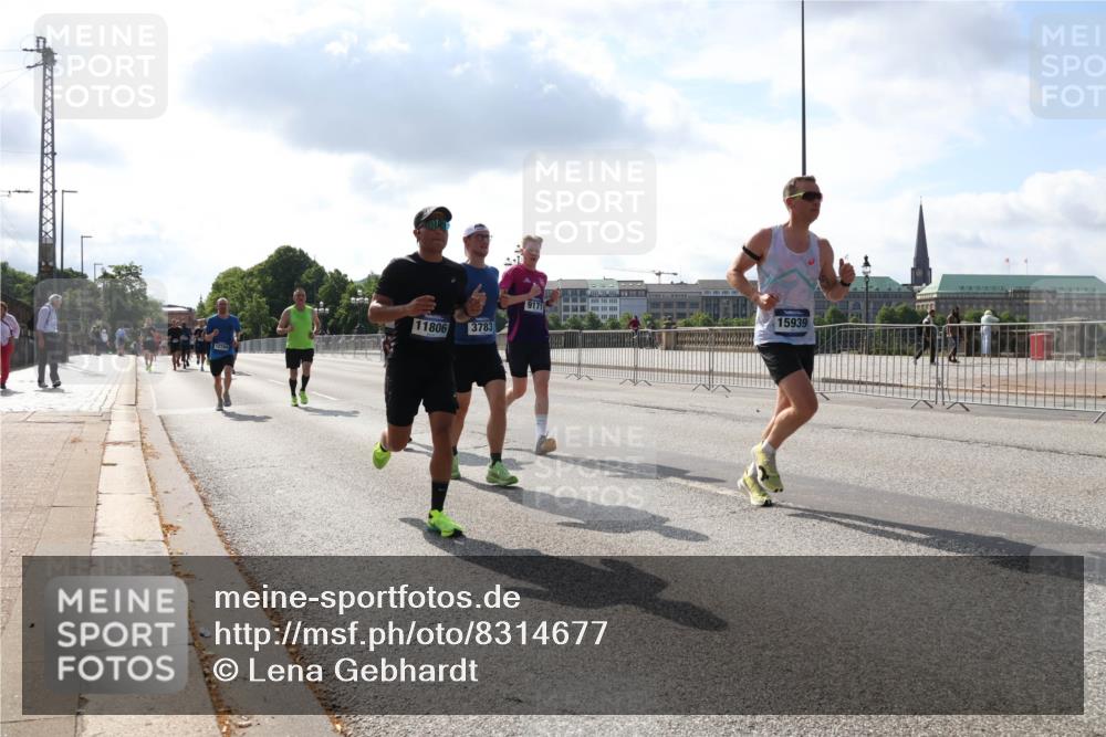 29.06.2025 - hella hamburg halbmarathon Lena Gebhardt http://msf.ph/oto/8314677 29.06.2025 09:47:23 Lombardsbrücke 9171, 15939, 11806, 3783, 588888, 1002, 1053, 1217, 1396, 1407, 1411, 1577, 1910, 1959, 2121, 2228, 2404, 2563, 2774, 2836, 2851, 3005, 3783, 3790, 3935, 4246, 4740, 5193, 5923, 5961, 6032, 6305, 6473, 6915, 7080, 7831, 7867, 7972, 8084, 8323, 8366, 8395, 9171, 9376, 9508, 9519, 10771, 11019, 11055, 11370, 11559, 11806, 11898, 12137, 12204, 12704, 12751, 13029, 13148, 13419, 13771, 13972, 13991, 14069, 14385, 14459, 16123, 17154, 18419 meine-sportfotos.de
