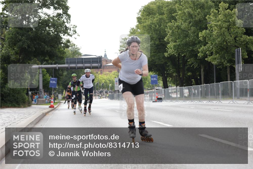 29.06.2025 - hella hamburg halbmarathon Jannik Wohlers http://msf.ph/oto/8314713 29.06.2025 08:59:24 Lombardsbrücke  meine-sportfotos.de