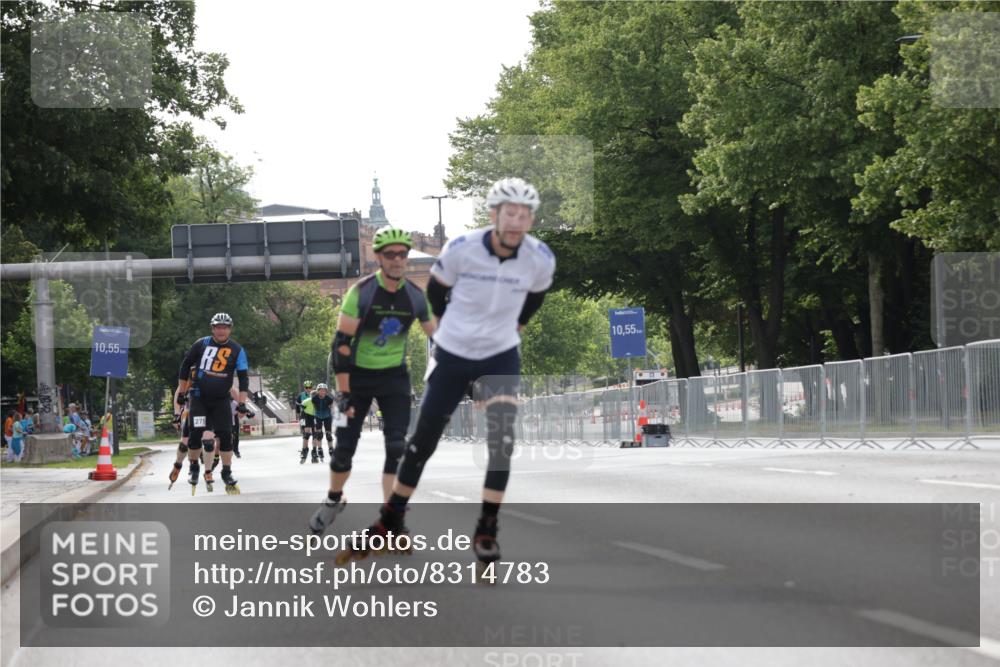 29.06.2025 - hella hamburg halbmarathon Jannik Wohlers http://msf.ph/oto/8314783 29.06.2025 08:59:26 Lombardsbrücke  meine-sportfotos.de