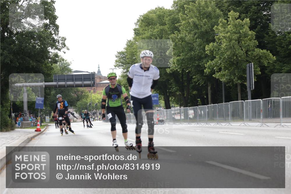 29.06.2025 - hella hamburg halbmarathon Jannik Wohlers http://msf.ph/oto/8314919 29.06.2025 08:59:26 Lombardsbrücke  meine-sportfotos.de