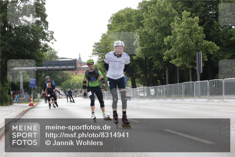 29.06.2025 - hella hamburg halbmarathon Jannik Wohlers http://msf.ph/oto/8314941 29.06.2025 08:59:26 Lombardsbrücke  meine-sportfotos.de
