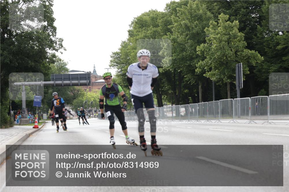 29.06.2025 - hella hamburg halbmarathon Jannik Wohlers http://msf.ph/oto/8314969 29.06.2025 08:59:26 Lombardsbrücke  meine-sportfotos.de