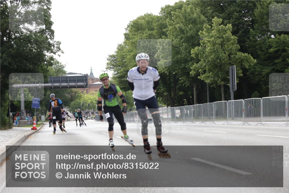 29.06.2025 - hella hamburg halbmarathon Jannik Wohlers http://msf.ph/oto/8315022 29.06.2025 08:59:26 Lombardsbrücke  meine-sportfotos.de