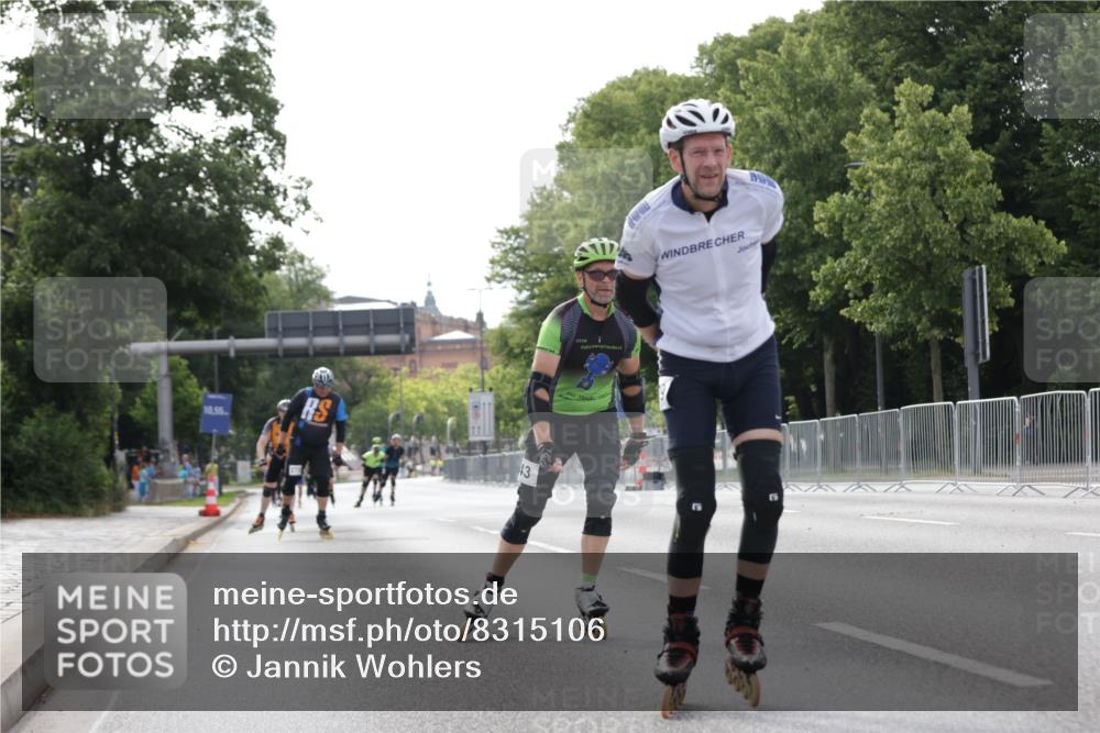 29.06.2025 - hella hamburg halbmarathon Jannik Wohlers http://msf.ph/oto/8315106 29.06.2025 08:59:27 Lombardsbrücke  meine-sportfotos.de