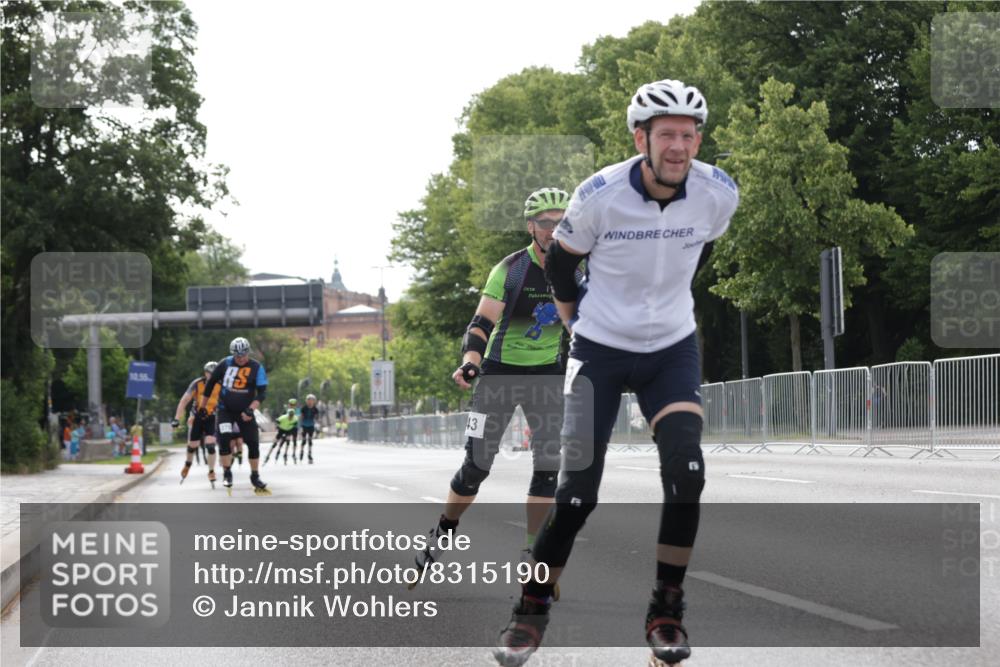 29.06.2025 - hella hamburg halbmarathon Jannik Wohlers http://msf.ph/oto/8315190 29.06.2025 08:59:27 Lombardsbrücke  meine-sportfotos.de