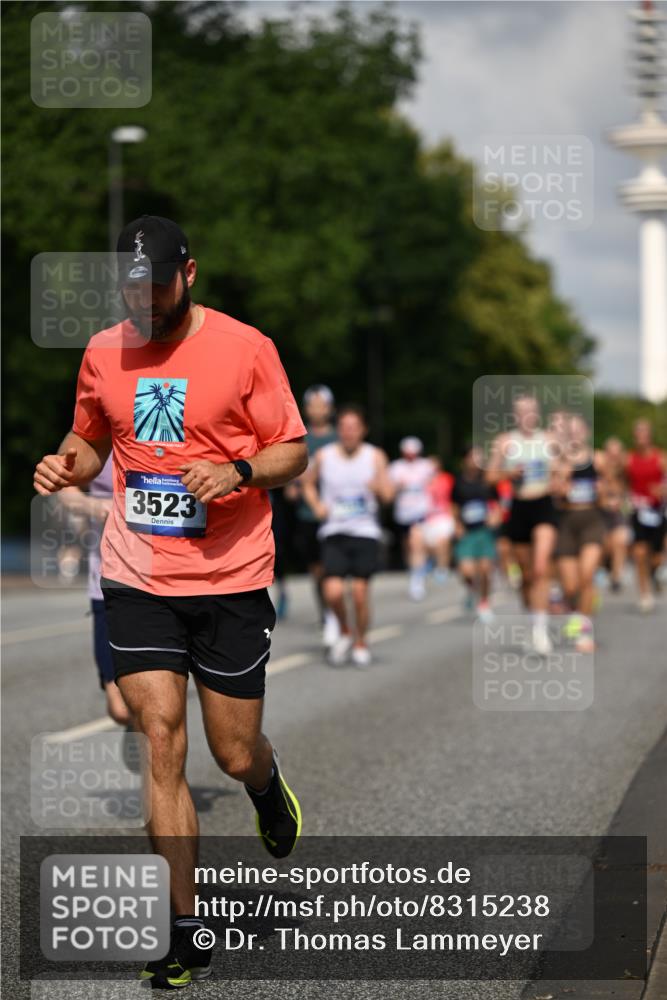 29.06.2025 - hella hamburg halbmarathon Dr. Thomas Lammeyer http://msf.ph/oto/8315238 29.06.2025 09:55:05 Kennedybrücke 1136, 1570, 1903, 1912, 1920, 1941, 2972, 3523, 3700, 4297, 4759, 4843, 4865, 4999, 5275, 5375, 5410, 7092, 7105, 7363, 7378, 7693, 7962, 8346, 8871, 9114, 9262, 9364, 9371, 9380, 9885, 10193, 10375, 10480, 10669, 11417 meine-sportfotos.de