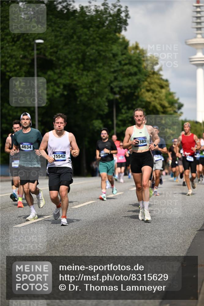 29.06.2025 - hella hamburg halbmarathon Dr. Thomas Lammeyer http://msf.ph/oto/8315629 29.06.2025 09:55:07 Kennedybrücke 1136, 1570, 1903, 1912, 1920, 1941, 2972, 3523, 3700, 4297, 4759, 4843, 4999, 5375, 5410, 7092, 7105, 7363, 7962, 8346, 8871, 9114, 9262, 9364, 9380, 10375, 10480, 10669, 11417 meine-sportfotos.de