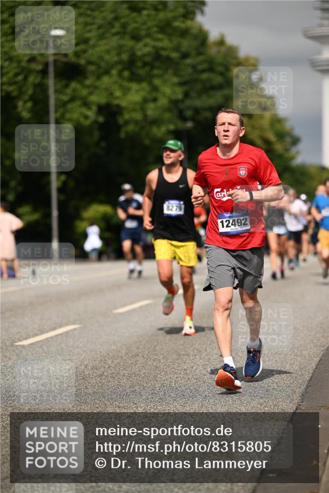 29.06.2025 - hella hamburg halbmarathon Dr. Thomas Lammeyer http://msf.ph/oto/8315805 29.06.2025 10:17:16 Kennedybrücke 1007, 1328, 1859, 2055, 2961, 2987, 3218, 3729, 4554, 4950, 5232, 5597, 5598, 6026, 7346, 7460, 8115, 8279, 8913, 9128, 9527, 10581 meine-sportfotos.de
