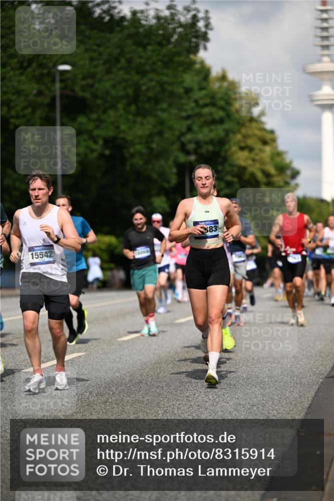 29.06.2025 - hella hamburg halbmarathon Dr. Thomas Lammeyer http://msf.ph/oto/8315914 29.06.2025 09:55:08 Kennedybrücke 1136, 1570, 1903, 1920, 1941, 2972, 3523, 3700, 4297, 4759, 4843, 4999, 5375, 5410, 7092, 7105, 7363, 7962, 8346, 8871, 9114, 9262, 9364, 9380, 10375, 10480, 10669, 11417 meine-sportfotos.de