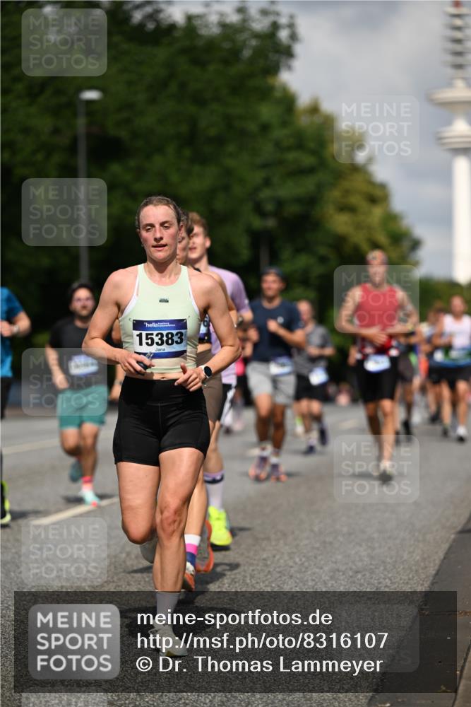 29.06.2025 - hella hamburg halbmarathon Dr. Thomas Lammeyer http://msf.ph/oto/8316107 29.06.2025 09:55:09 Kennedybrücke 1136, 1570, 1903, 1920, 1941, 2972, 3523, 3700, 4297, 4759, 4843, 4991, 4999, 5375, 5410, 6490, 7092, 7105, 7363, 7962, 8346, 8871, 9114, 9262, 9364, 9380, 10319, 10375, 10480, 10669, 11417 meine-sportfotos.de