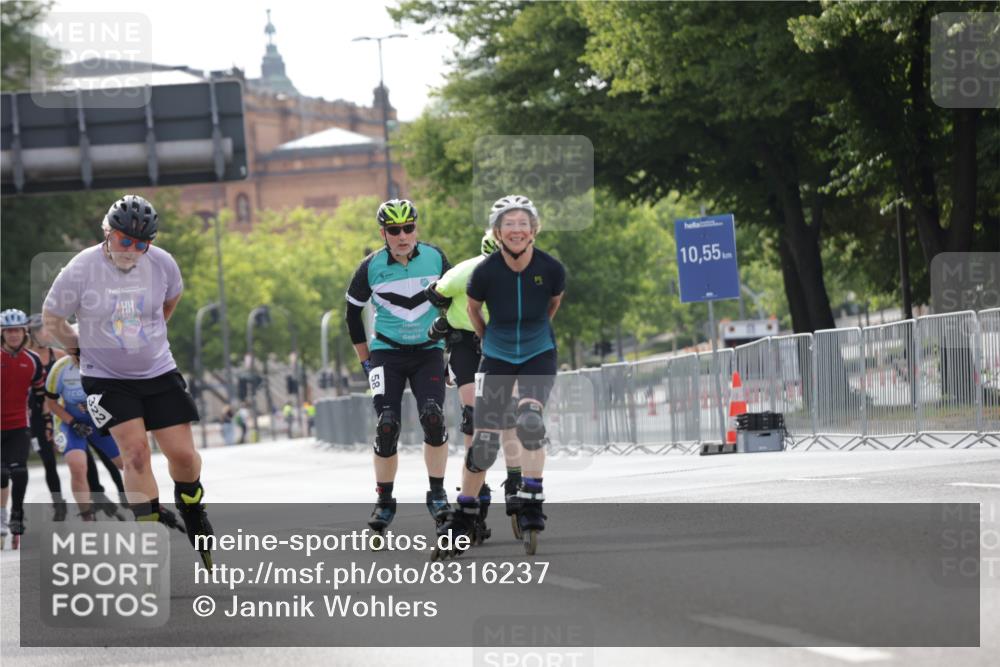 29.06.2025 - hella hamburg halbmarathon Jannik Wohlers http://msf.ph/oto/8316237 29.06.2025 08:59:34 Lombardsbrücke  meine-sportfotos.de