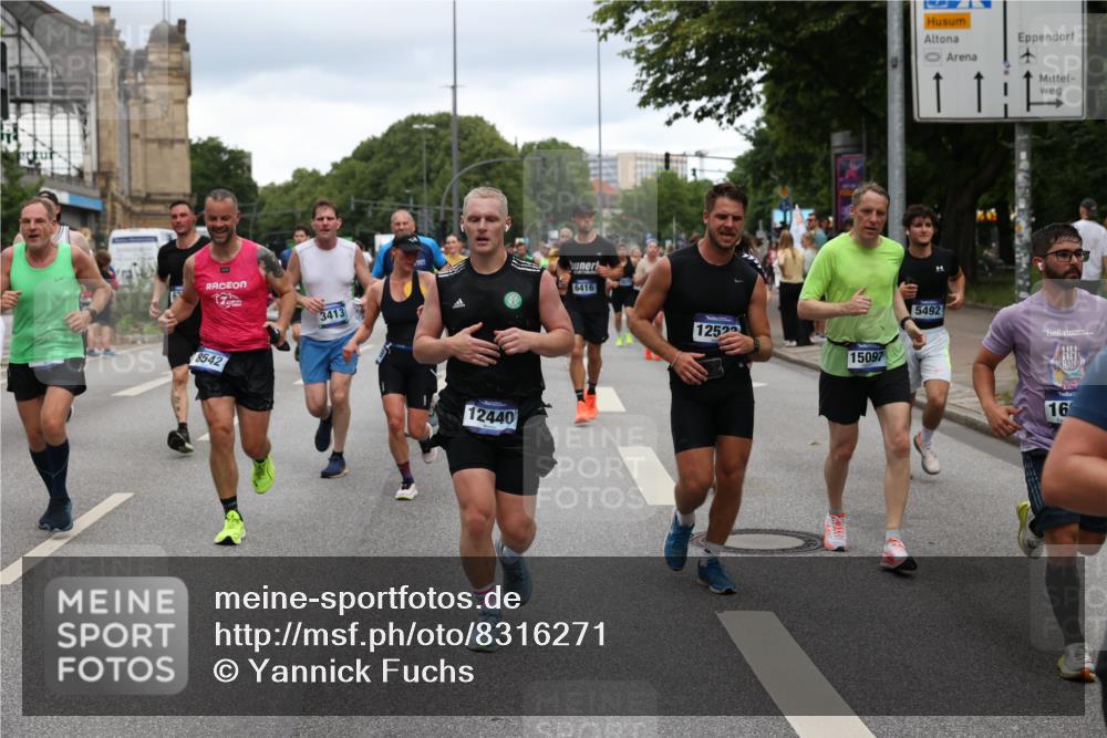 29.06.2025 - hella hamburg halbmarathon Yannick Fuchs http://msf.ph/oto/8316271 29.06.2025 10:50:47 20KM 1485, 1583, 1955, 2034, 2676, 3413, 3435, 3836, 4167, 4940, 5033, 5418, 5492, 6272, 6399, 6416, 6835, 7716, 8393, 8542, 8652, 8669, 8825, 9488, 9727, 9820, 9907, 9934, 10133, 10212, 11043, 11083, 11212, 11590, 11612, 12014, 12348, 12440, 12523, 12712, 13394, 13666, 13750, 13863, 14139, 14369, 14408, 14678, 15097, 15145, 15431, 15695, 15712, 15726, 16113, 16257, 16261, 16470, 16634, 17160, 17617, 17779, 17828, 18208, 18652, 18719, 18899, 19091, 19184 meine-sportfotos.de