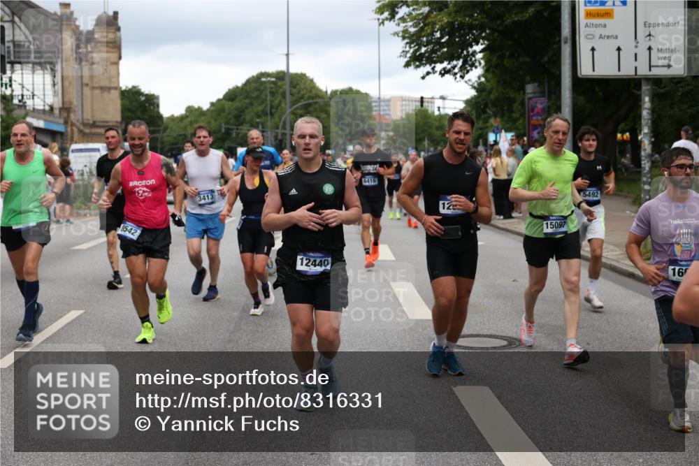 29.06.2025 - hella hamburg halbmarathon Yannick Fuchs http://msf.ph/oto/8316331 29.06.2025 10:50:47 20KM 1485, 1583, 1955, 2034, 2676, 3413, 3435, 3836, 4167, 4940, 5033, 5418, 5492, 6272, 6399, 6416, 6835, 7716, 8393, 8542, 8652, 8669, 8825, 9488, 9727, 9820, 9907, 9934, 10133, 10212, 11043, 11083, 11212, 11590, 11612, 12014, 12348, 12440, 12523, 12712, 13394, 13666, 13750, 13863, 14139, 14369, 14408, 14678, 15097, 15145, 15431, 15695, 15712, 15726, 16113, 16257, 16261, 16470, 16634, 17160, 17617, 17779, 17828, 18208, 18652, 18719, 18899, 19091, 19184 meine-sportfotos.de