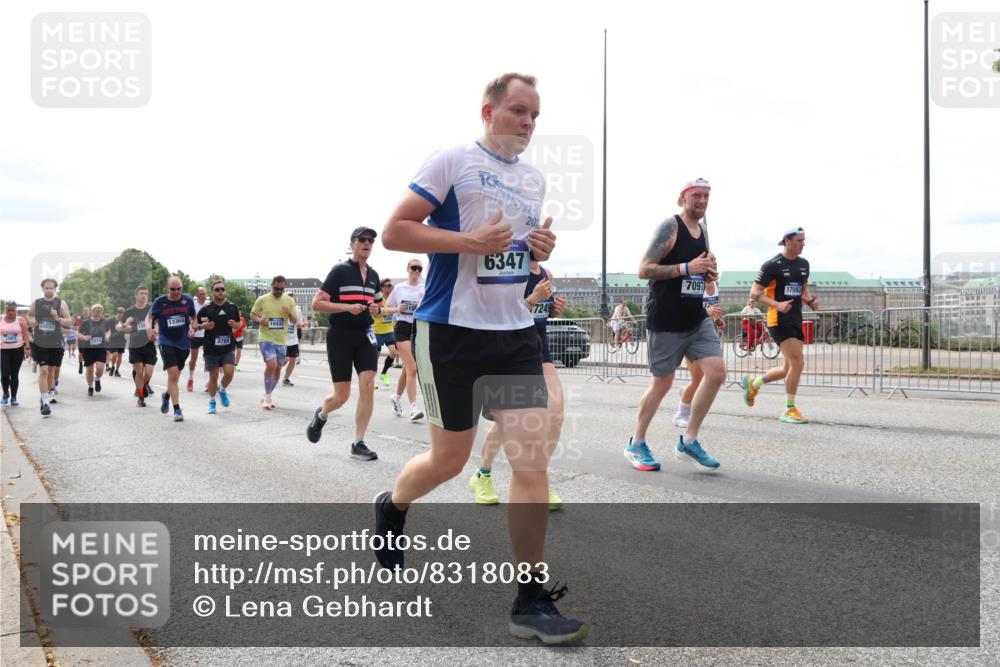 29.06.2025 - hella hamburg halbmarathon Lena Gebhardt http://msf.ph/oto/8318083 29.06.2025 10:22:34 Lombardsbrücke 1003, 10088, 13369, 3765, 10432, 6347, 7249, 7097, 17593, 1003, 1029, 1187, 1419, 1598, 2009, 2022, 2063, 2294, 2351, 2479, 2514, 2766, 2886, 3003, 3050, 3108, 3172, 3430, 3457, 3458, 3511, 3600, 3601, 3910, 3946, 4113, 4114, 4131, 4366, 4556, 4559, 4829, 4969, 4970, 5079, 5223, 5343, 5798, 5838, 6030, 6048, 6049, 6303, 6307, 6347, 6820, 6826, 6899, 6977, 7097, 7188, 7190, 7276, 7529, 7794, 7925, 8355, 8511, 8855, 8884, 8931, 8954, 9256, 10826, 13921, 14525, 14801 meine-sportfotos.de