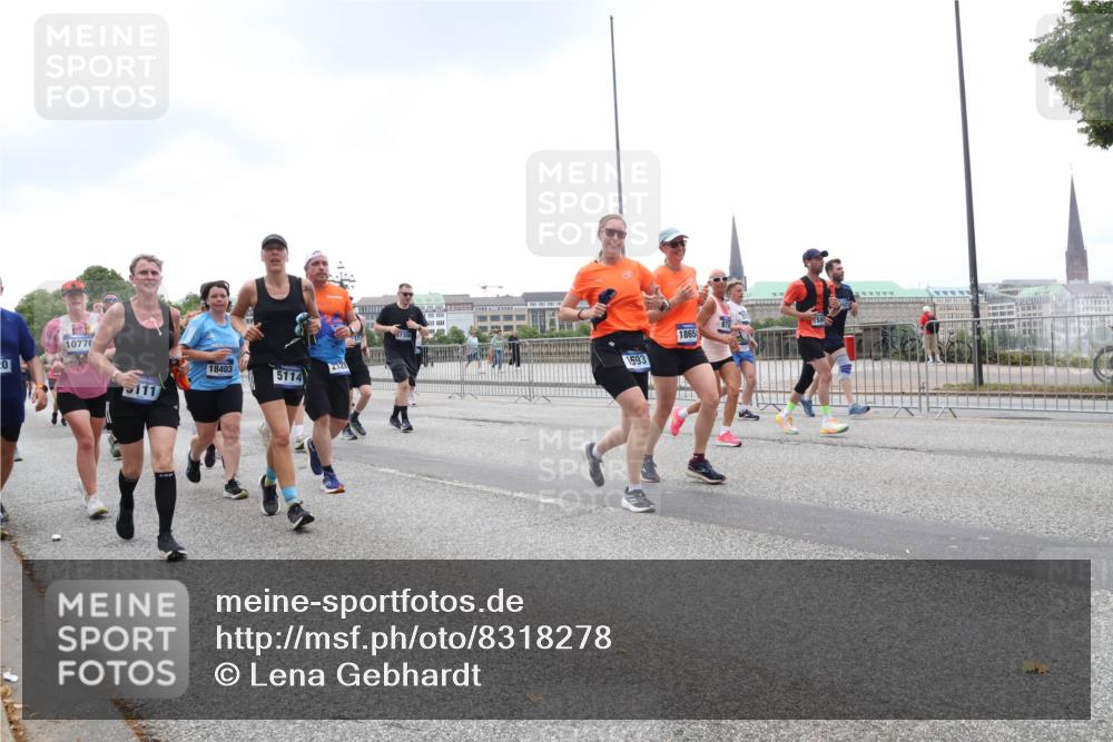 29.06.2025 - hella hamburg halbmarathon Lena Gebhardt http://msf.ph/oto/8318278 29.06.2025 10:47:13 Lombardsbrücke 20, 10776, 111, 18403, 2321, 5114, 17358, 1593, 1865, 1073, 1185, 1286, 1363, 1463, 1523, 1593, 1607, 1704, 1720, 1961, 2148, 2162, 2211, 2320, 2327, 2407, 2537, 2555, 2556, 2665, 2981, 2994, 3277, 3339, 3406, 3407, 3823, 4184, 4239, 4325, 4342, 4483, 4806, 4895, 4974, 4975, 5111, 5114, 5700, 5796, 5895, 5953, 6255, 6256, 6485, 6496, 6740, 6879, 6995, 7073, 7403, 7412, 7430, 7431, 7630, 7631, 7827, 8105, 8131, 8270, 8486, 8553, 8684, 8706, 8915, 8953, 8967, 9018, 11738 meine-sportfotos.de