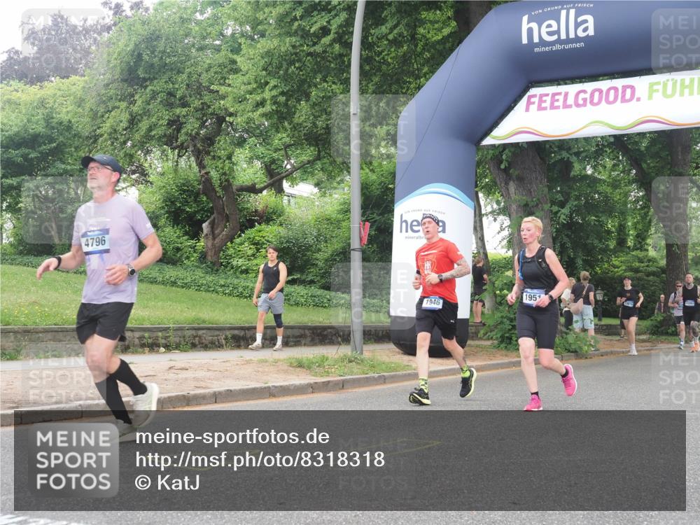 29.06.2025 - hella hamburg halbmarathon KatJ http://msf.ph/oto/8318318 29.06.2025 10:45:29 Zwischen KM18-KM19 1946, 1951, 2159, 4796, 7189 meine-sportfotos.de