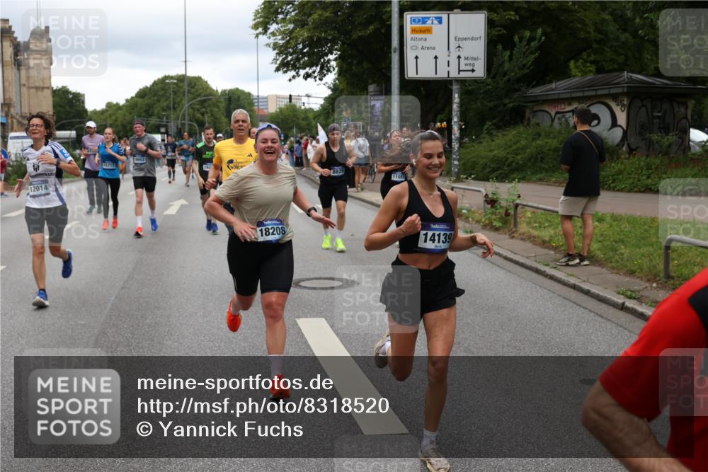 29.06.2025 - hella hamburg halbmarathon Yannick Fuchs http://msf.ph/oto/8318520 29.06.2025 10:50:53 20KM 1485, 2034, 2282, 2417, 2676, 3413, 3435, 3836, 4167, 4940, 5033, 5492, 6272, 6399, 6416, 6835, 7716, 8393, 8542, 8652, 8669, 8825, 9488, 9577, 9727, 9820, 9907, 9934, 10133, 10212, 11043, 11083, 11212, 11590, 11612, 11832, 12014, 12440, 12523, 13394, 13666, 13750, 13863, 14139, 14369, 14678, 15097, 15145, 15431, 15695, 15712, 15726, 16113, 16257, 16261, 16470, 16634, 16830, 16909, 17160, 17617, 17779, 17828, 18208, 18652, 19184 meine-sportfotos.de