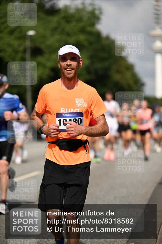 29.06.2025 - hella hamburg halbmarathon Dr. Thomas Lammeyer http://msf.ph/oto/8318582 29.06.2025 09:55:22 Kennedybrücke 1312, 1353, 1570, 1903, 1920, 2653, 2880, 3437, 3697, 4297, 4991, 4999, 5014, 5129, 5987, 6490, 6770, 7092, 7105, 7363, 7962, 8074, 8346, 8359, 8871, 8900, 9114, 9358, 9364, 9659, 10319, 10375, 10480, 10669, 10978, 11021, 11417 meine-sportfotos.de