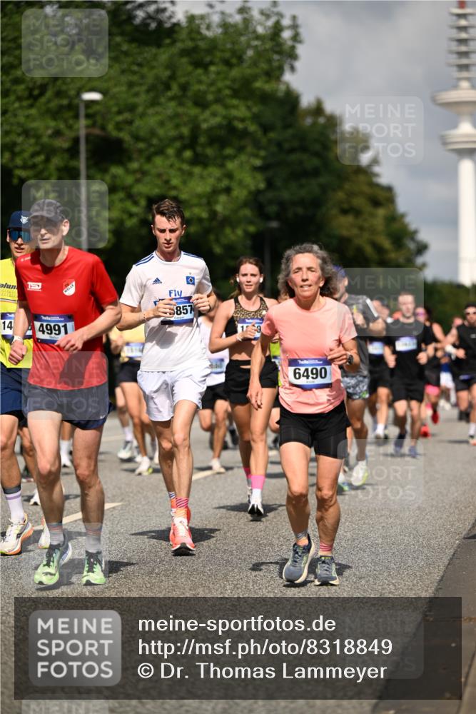 29.06.2025 - hella hamburg halbmarathon Dr. Thomas Lammeyer http://msf.ph/oto/8318849 29.06.2025 09:55:26 Kennedybrücke 1312, 1353, 1569, 1570, 1763, 1903, 1920, 2653, 2880, 3437, 3697, 4297, 4991, 4999, 5014, 5047, 5129, 5690, 5987, 6490, 6770, 7092, 7105, 7962, 8074, 8346, 8359, 8900, 9114, 9358, 9364, 9659, 10319, 10480, 10669, 10978, 11021, 11417 meine-sportfotos.de