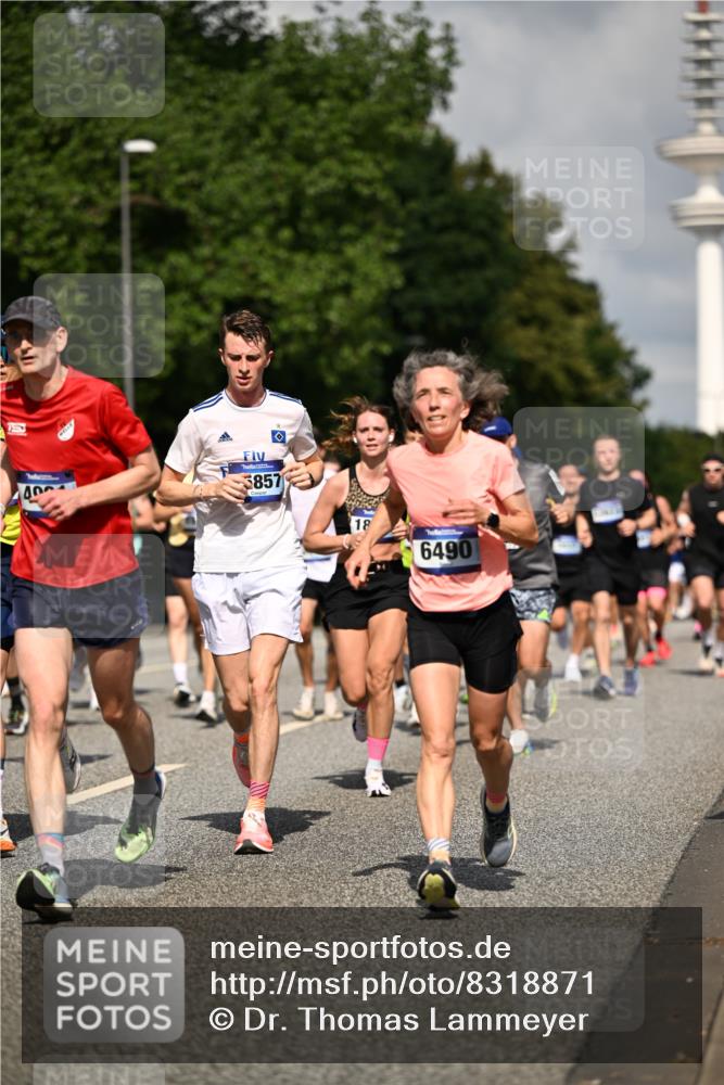 29.06.2025 - hella hamburg halbmarathon Dr. Thomas Lammeyer http://msf.ph/oto/8318871 29.06.2025 09:55:26 Kennedybrücke 1312, 1353, 1569, 1570, 1763, 1903, 1920, 2653, 2880, 3437, 3697, 4297, 4991, 4999, 5014, 5047, 5129, 5690, 5987, 6490, 6770, 7092, 7105, 7962, 8074, 8346, 8359, 8900, 9114, 9358, 9364, 9659, 10319, 10480, 10669, 10978, 11021, 11417 meine-sportfotos.de
